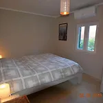 Sealodge: Luxurious Beachfront With Private Pool And Sea Views Villa *