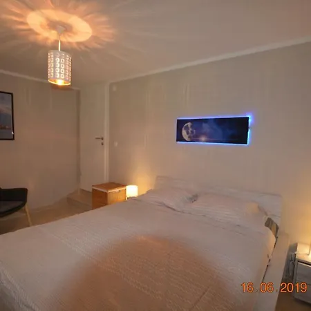 Sealodge: Luxurious Beachfront With Private Pool And Sea Views Villa *