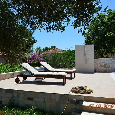 Dreamlodge - Luxe Dalmatian Villa, Private Pool, Parking, Mooring, Breathtaking Sea & Mountain View, At 150 M From Idyllic Private * Rogač