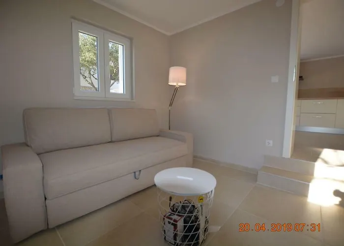 Dreamlodge - Luxe Dalmatian Villa, Private Pool, Parking, Mooring, Breathtaking Sea & Mountain View, At 150 M From Idyllic Private * Rogač