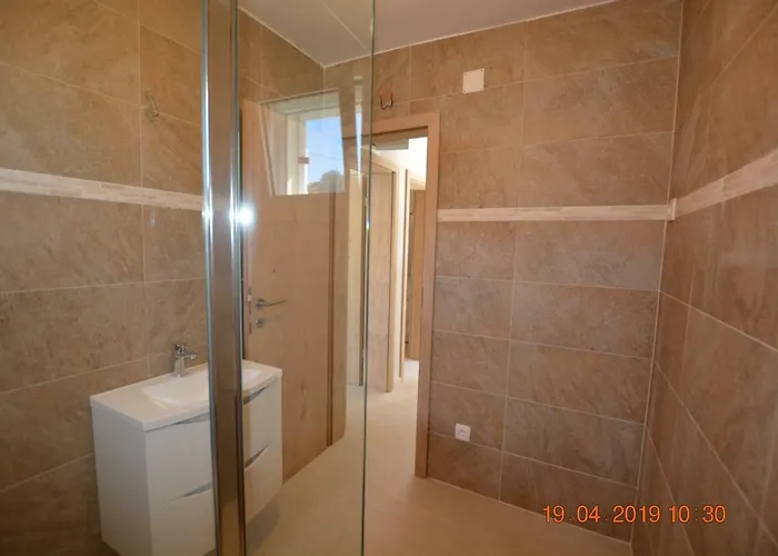 וילה Dreamlodge - Luxe Dalmatian Villa, Private Pool, Parking, Mooring, Breathtaking Sea & Mountain View, At 150 M From Idyllic Private Rogač