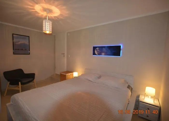 Dreamlodge - Luxe Dalmatian Villa, Private Pool, Parking, Mooring, Breathtaking Sea & Mountain View, At 150 M From Idyllic Private וילה *